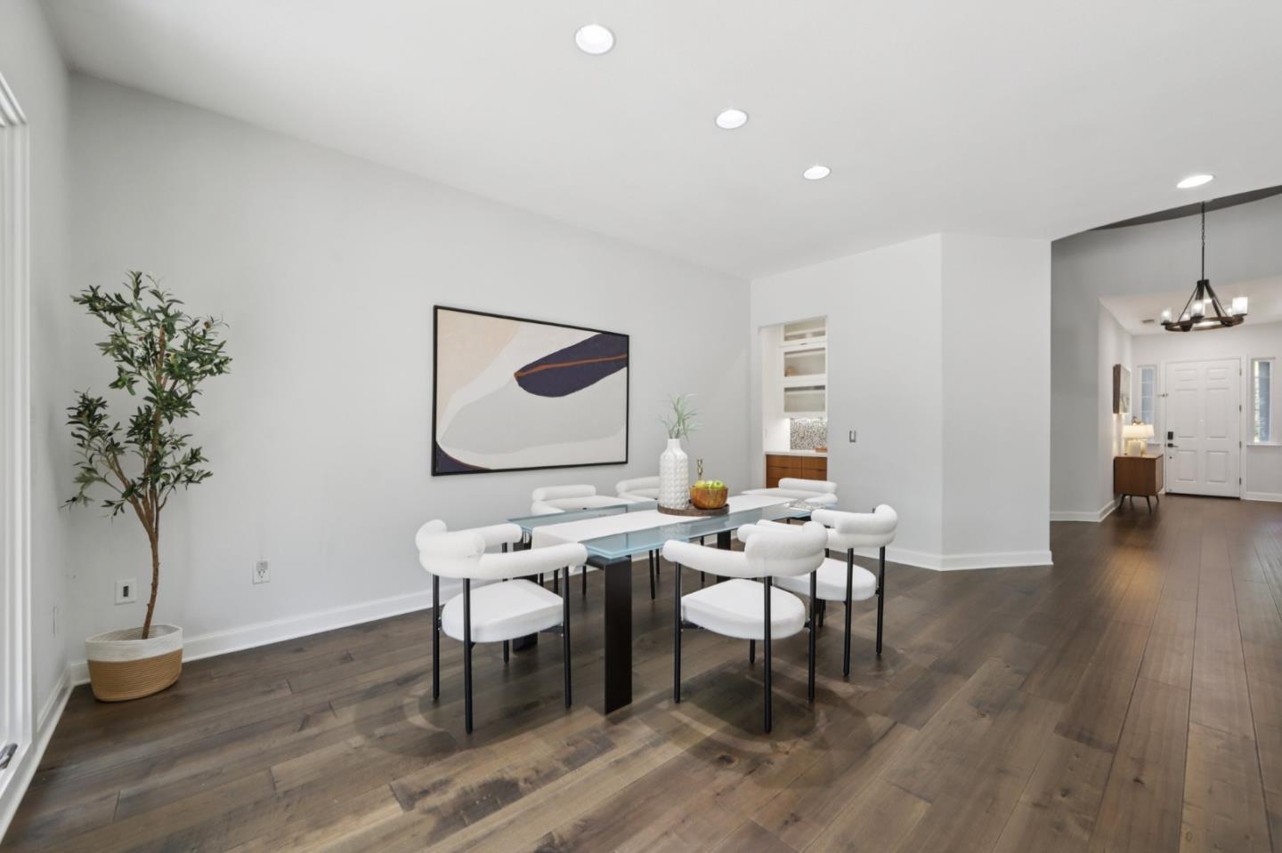 2212 Canyon Cliff CT