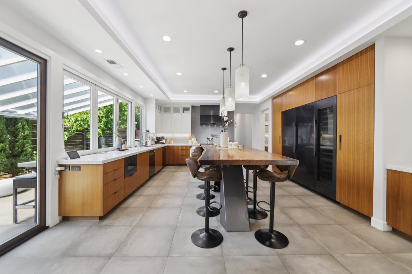 2212 Canyon Cliff CT