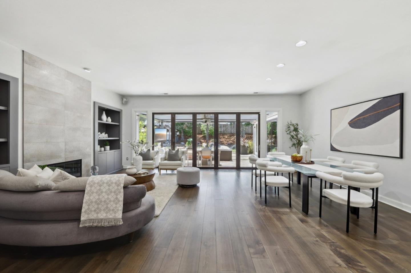 2212 Canyon Cliff CT