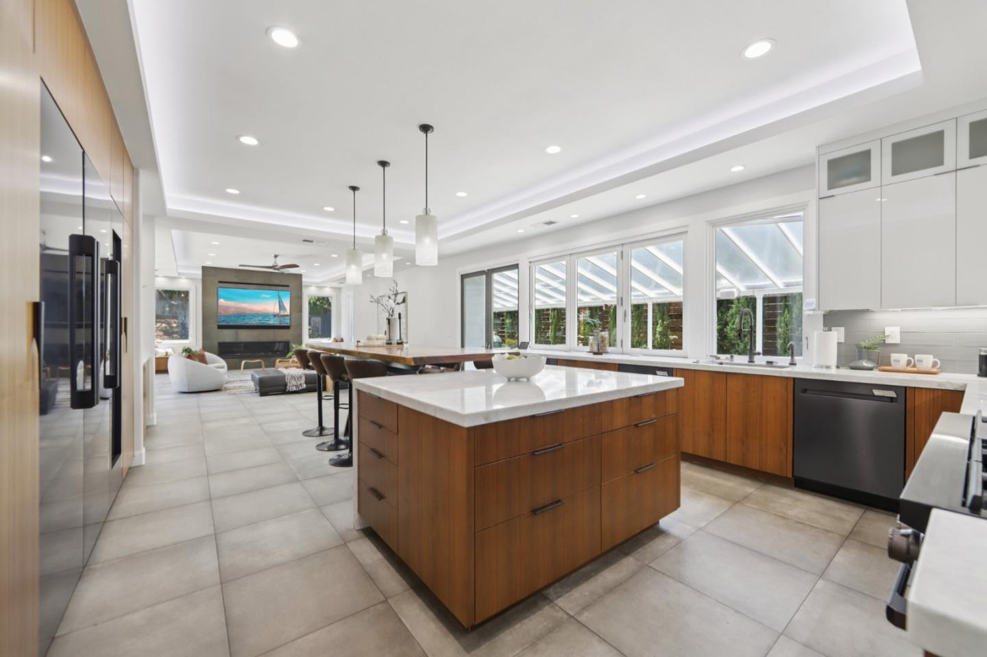 2212 Canyon Cliff CT