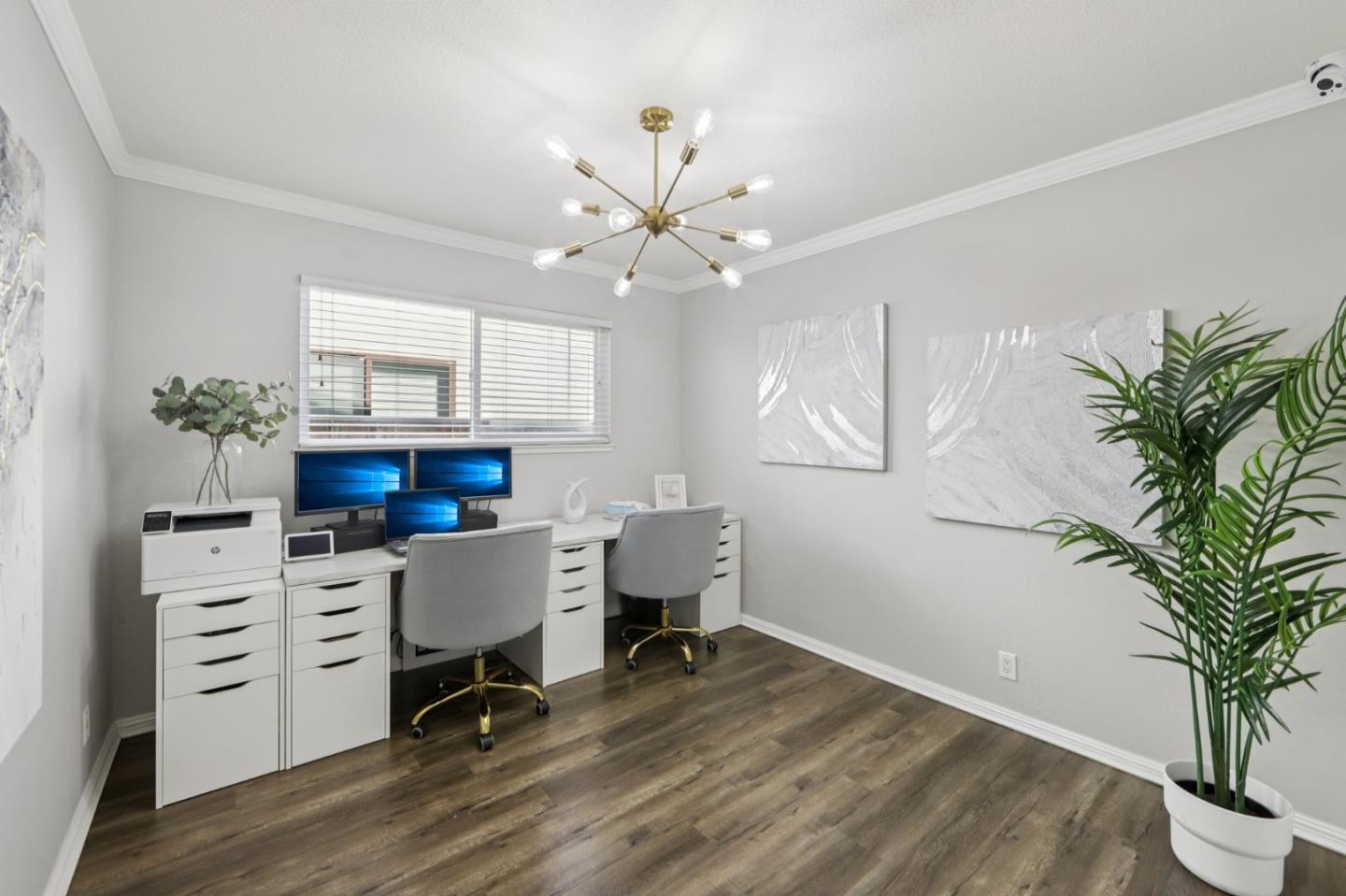 1672 Coraltree PL