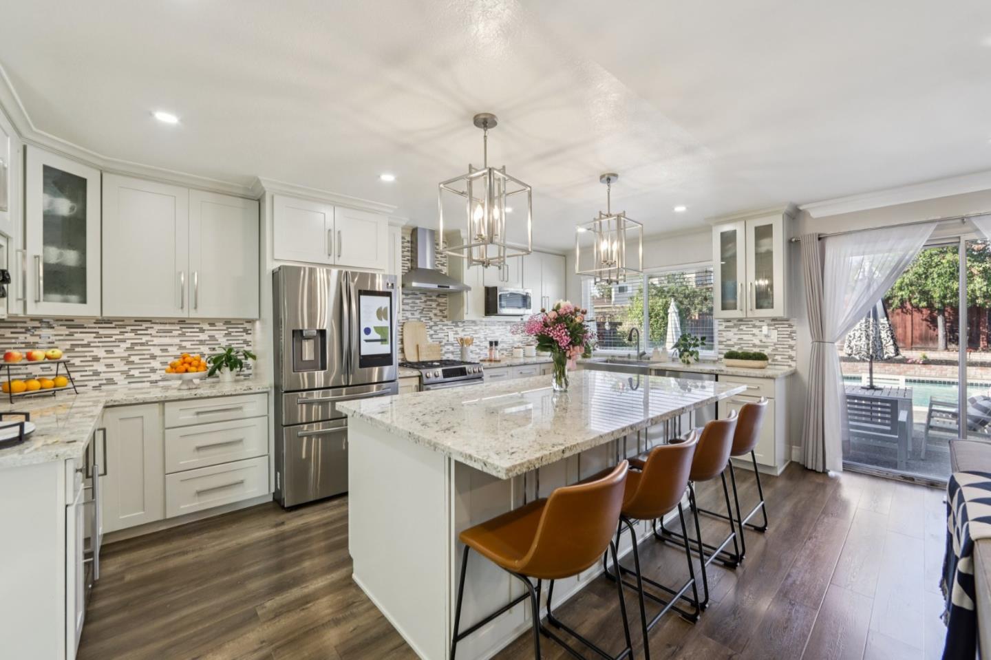1672 Coraltree PL