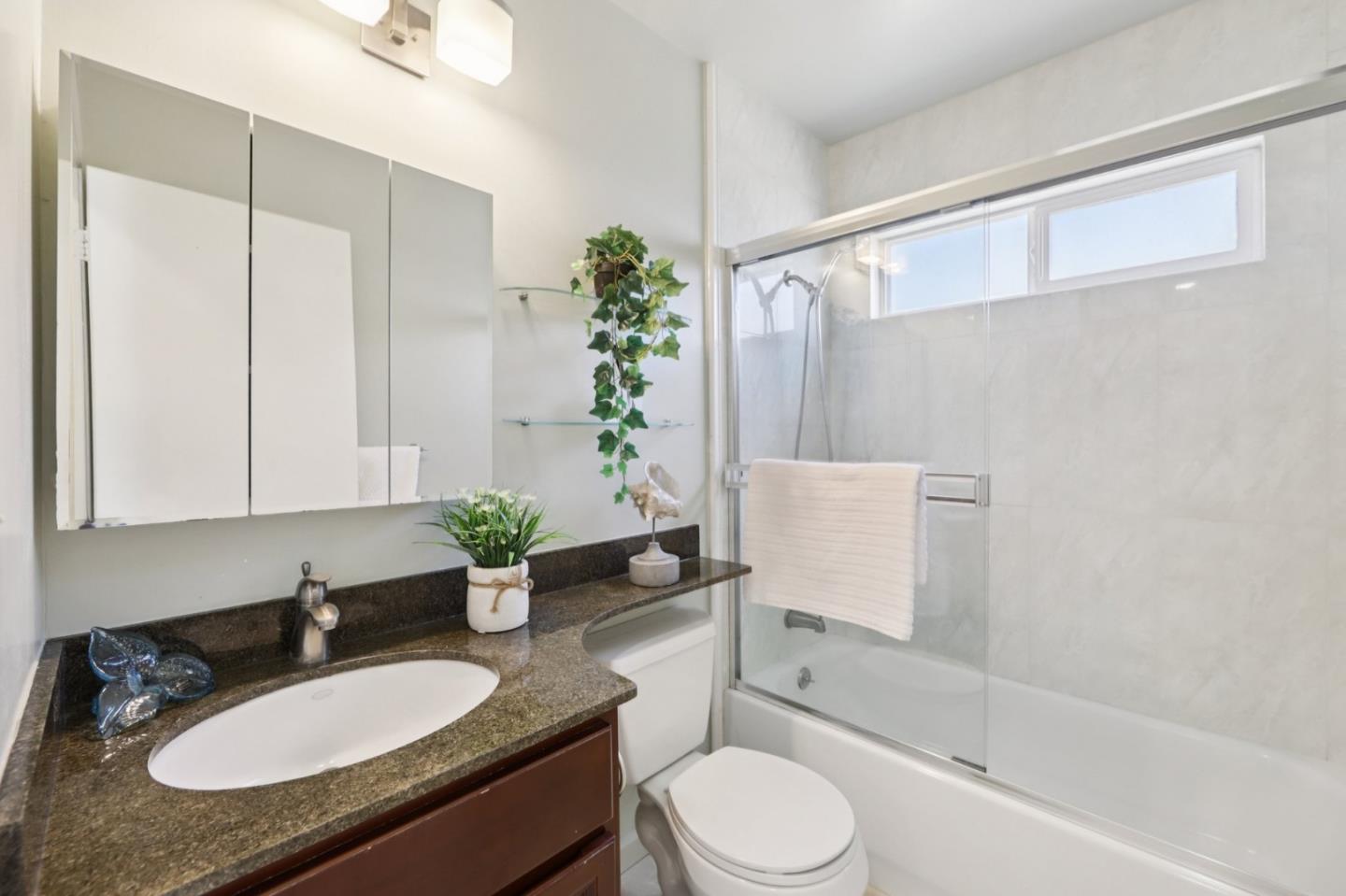 2995 Pettigrew Court