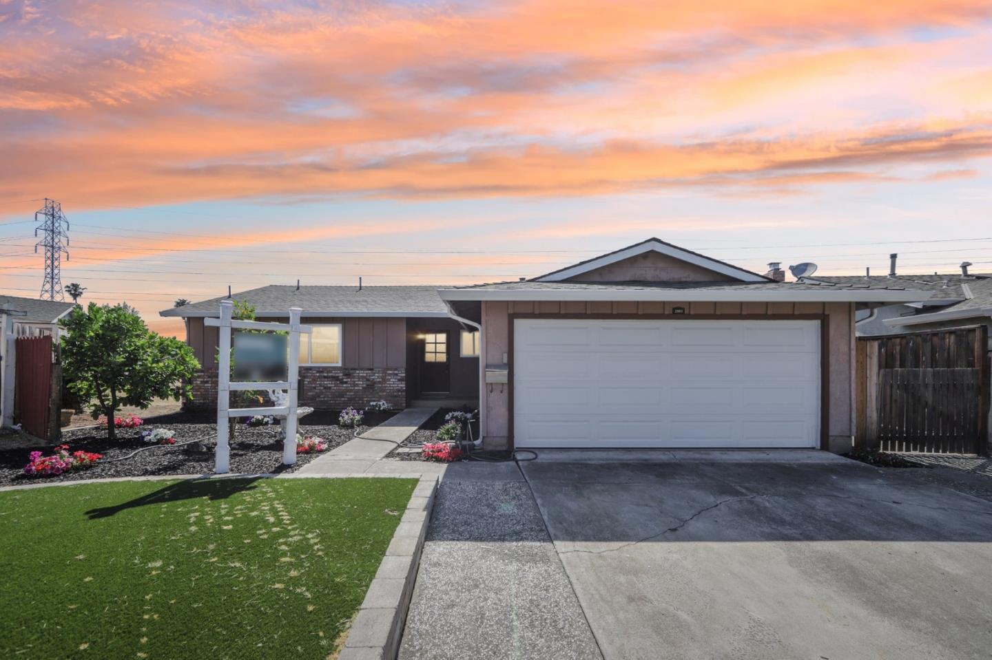 2995 Pettigrew Court