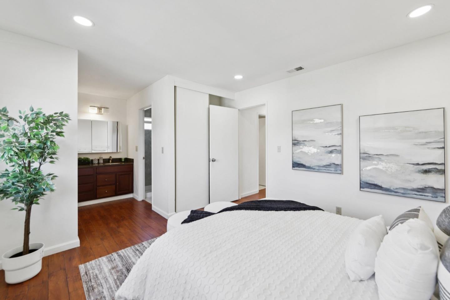 2995 Pettigrew Court