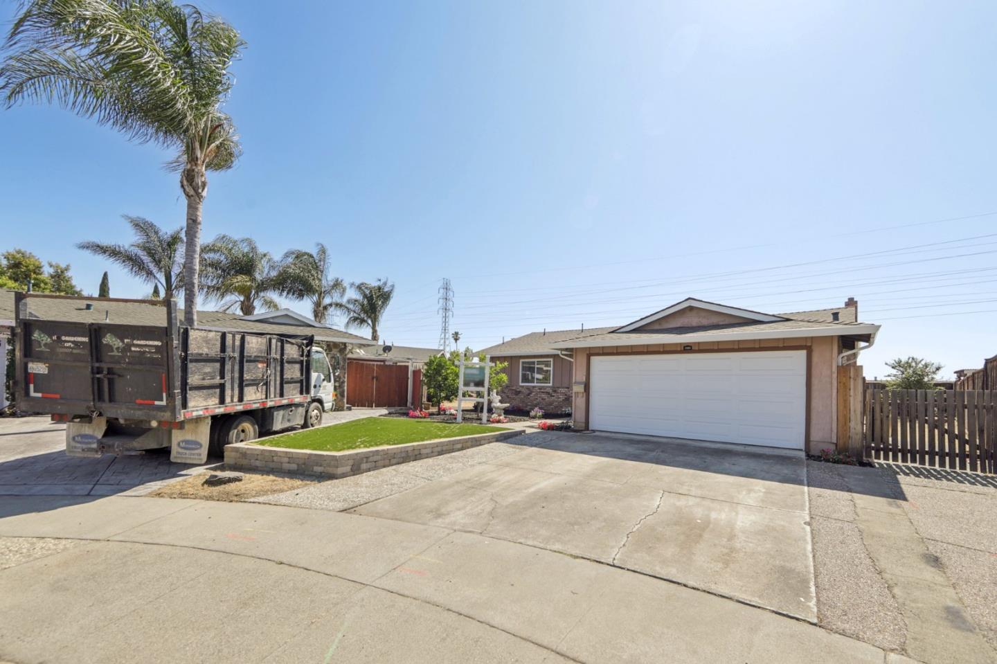 2995 Pettigrew Court