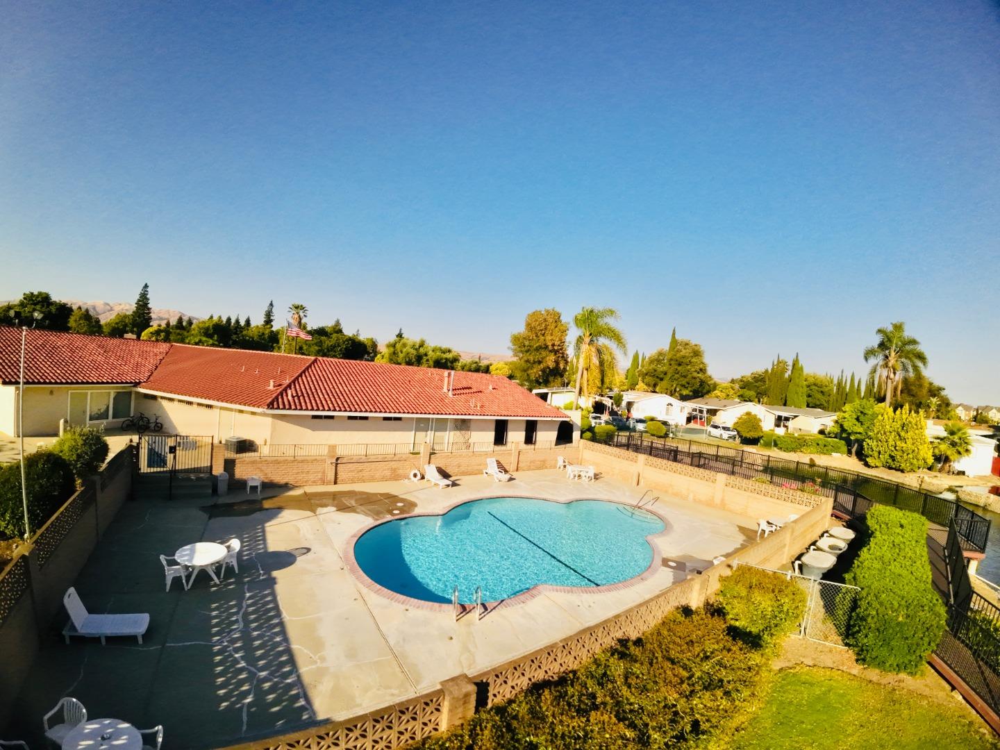 2151 Oakland Road Unit: 559