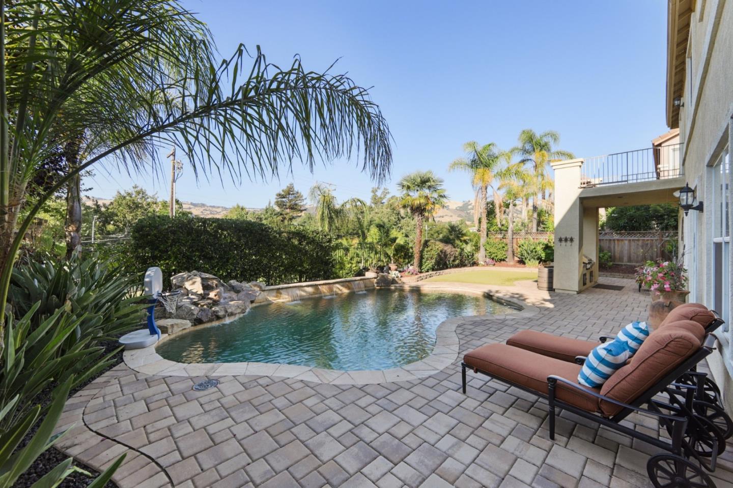 5761 Capilano Drive