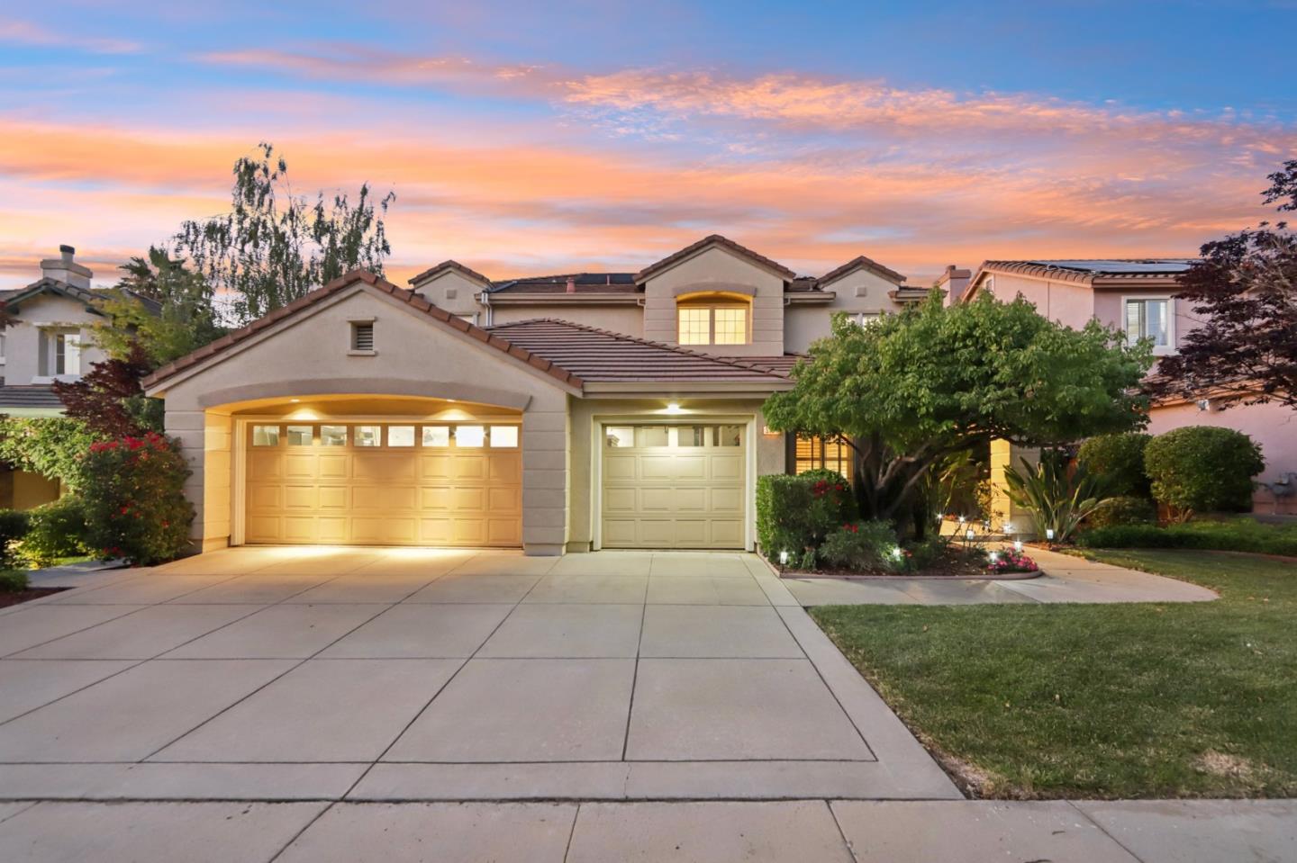 5761 Capilano Drive