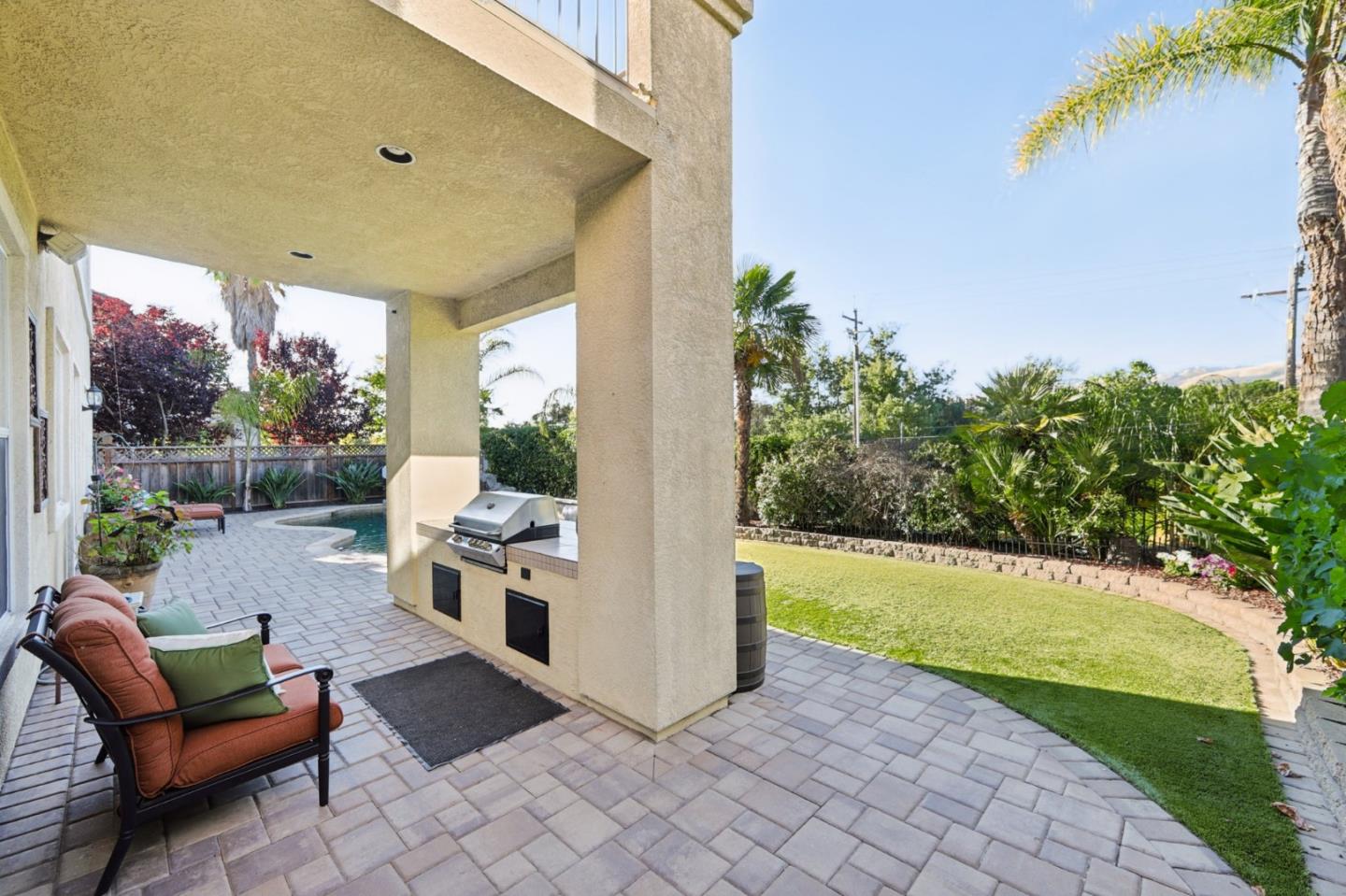 5761 Capilano Drive