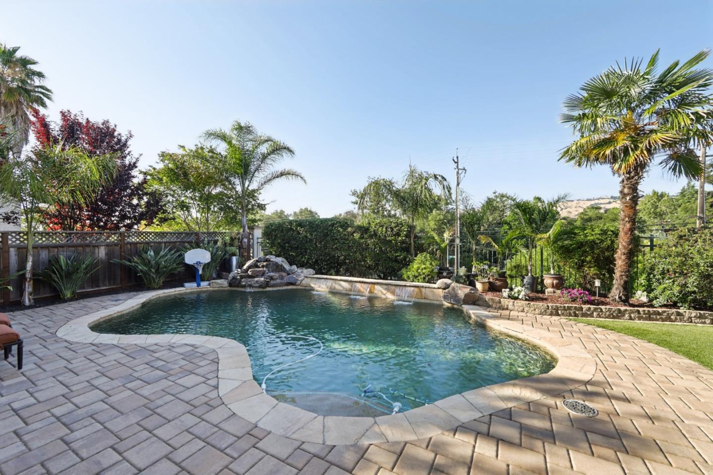 5761 Capilano Drive
