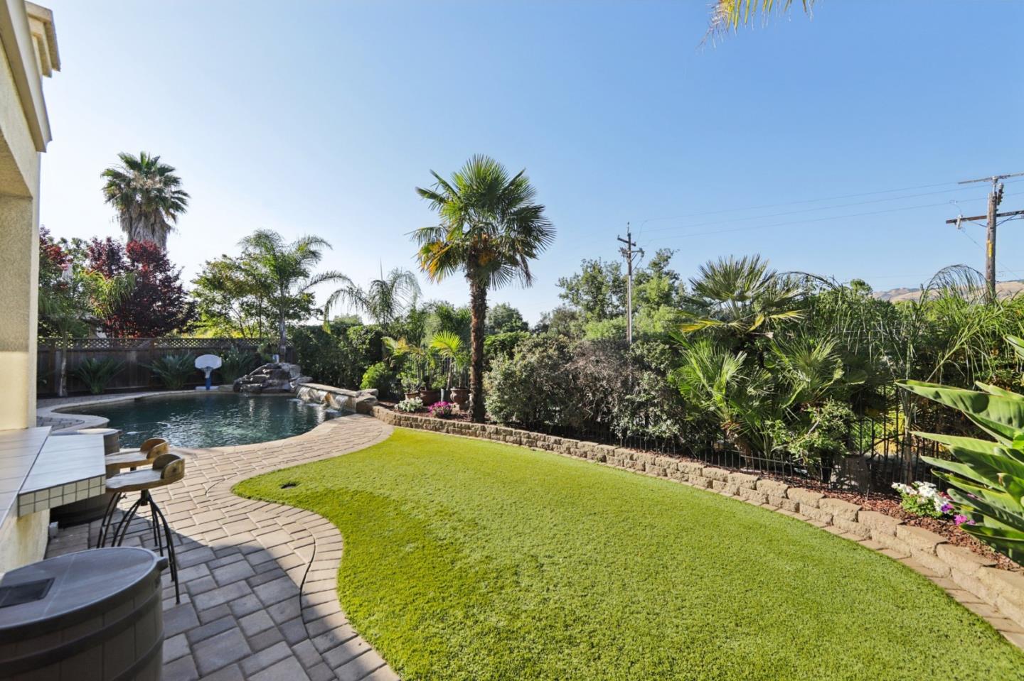 5761 Capilano Drive