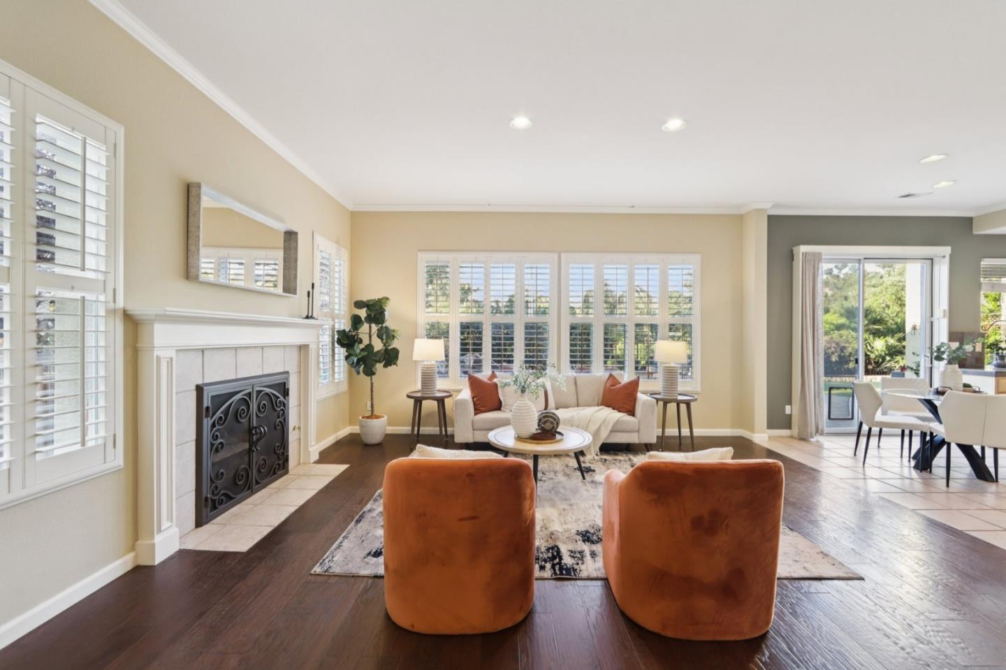 5761 Capilano Drive