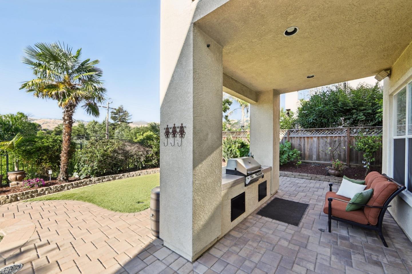5761 Capilano Drive