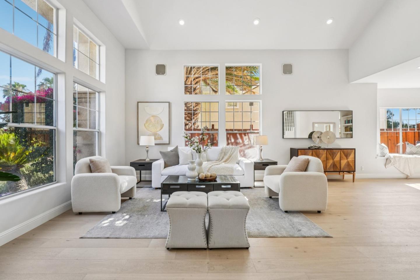 3789 Ashridge Lane