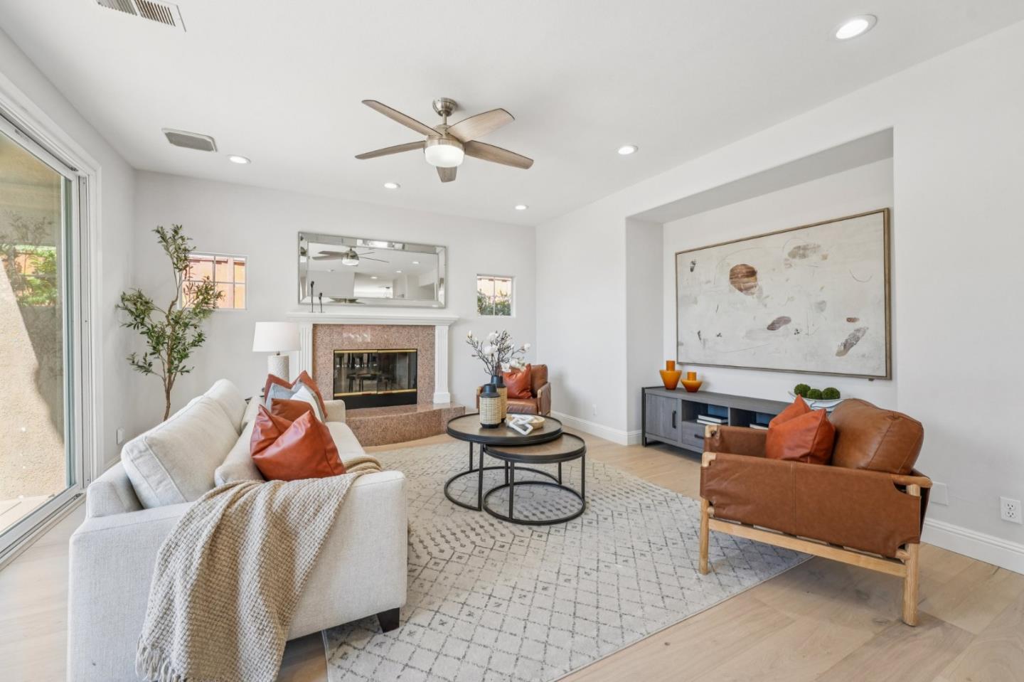 3789 Ashridge Lane