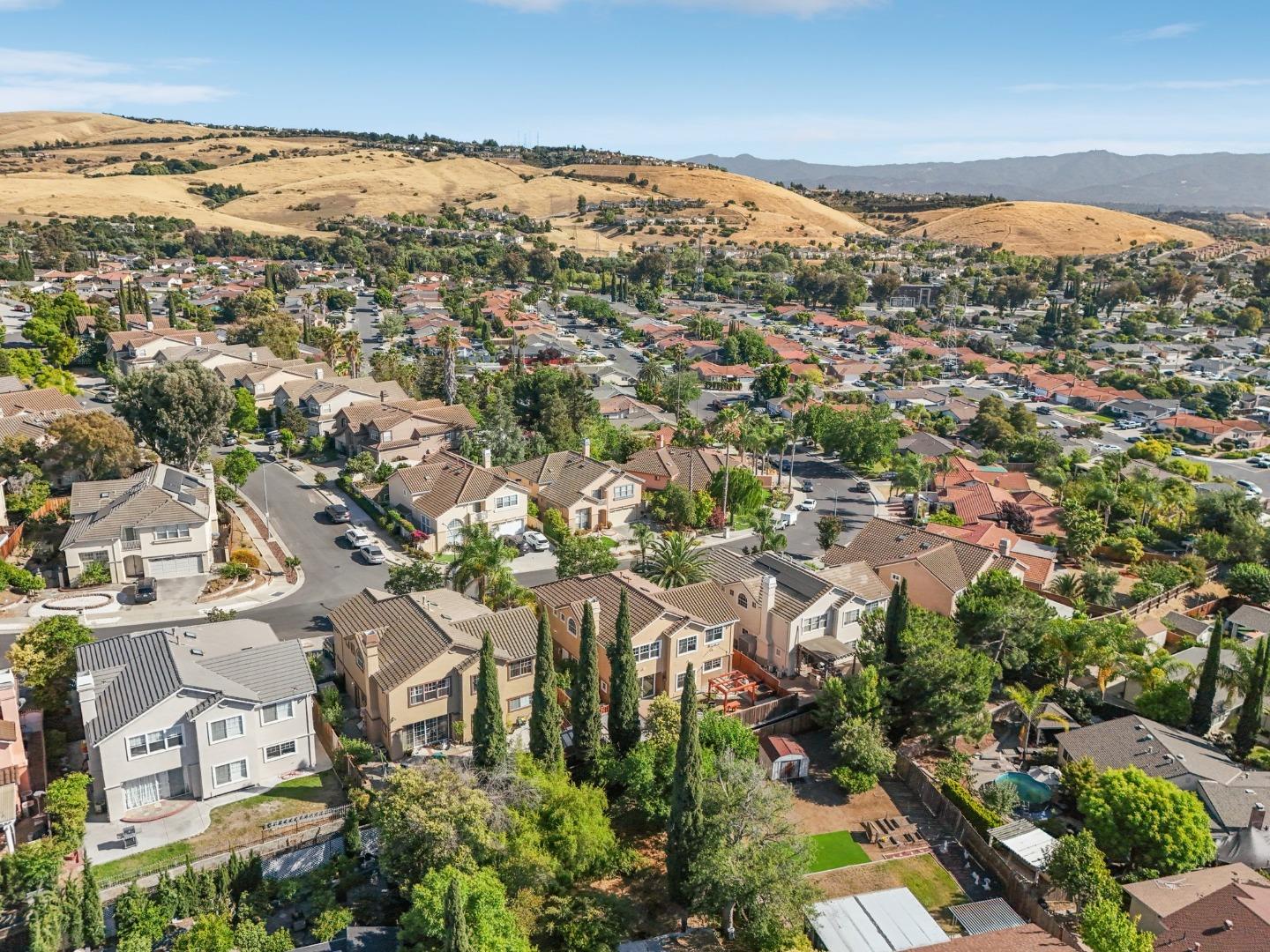 3789 Ashridge Lane
