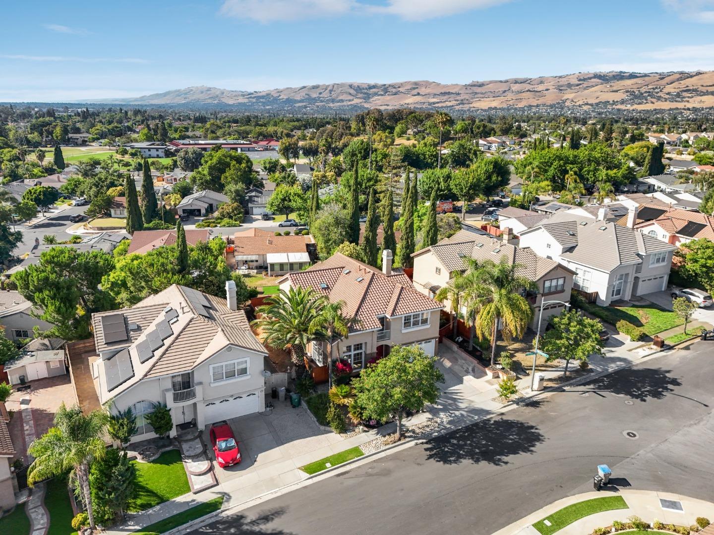 3789 Ashridge Lane