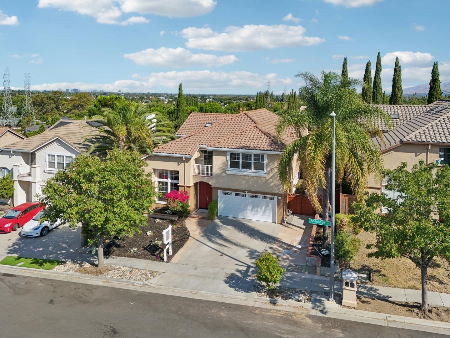 3789 Ashridge Lane