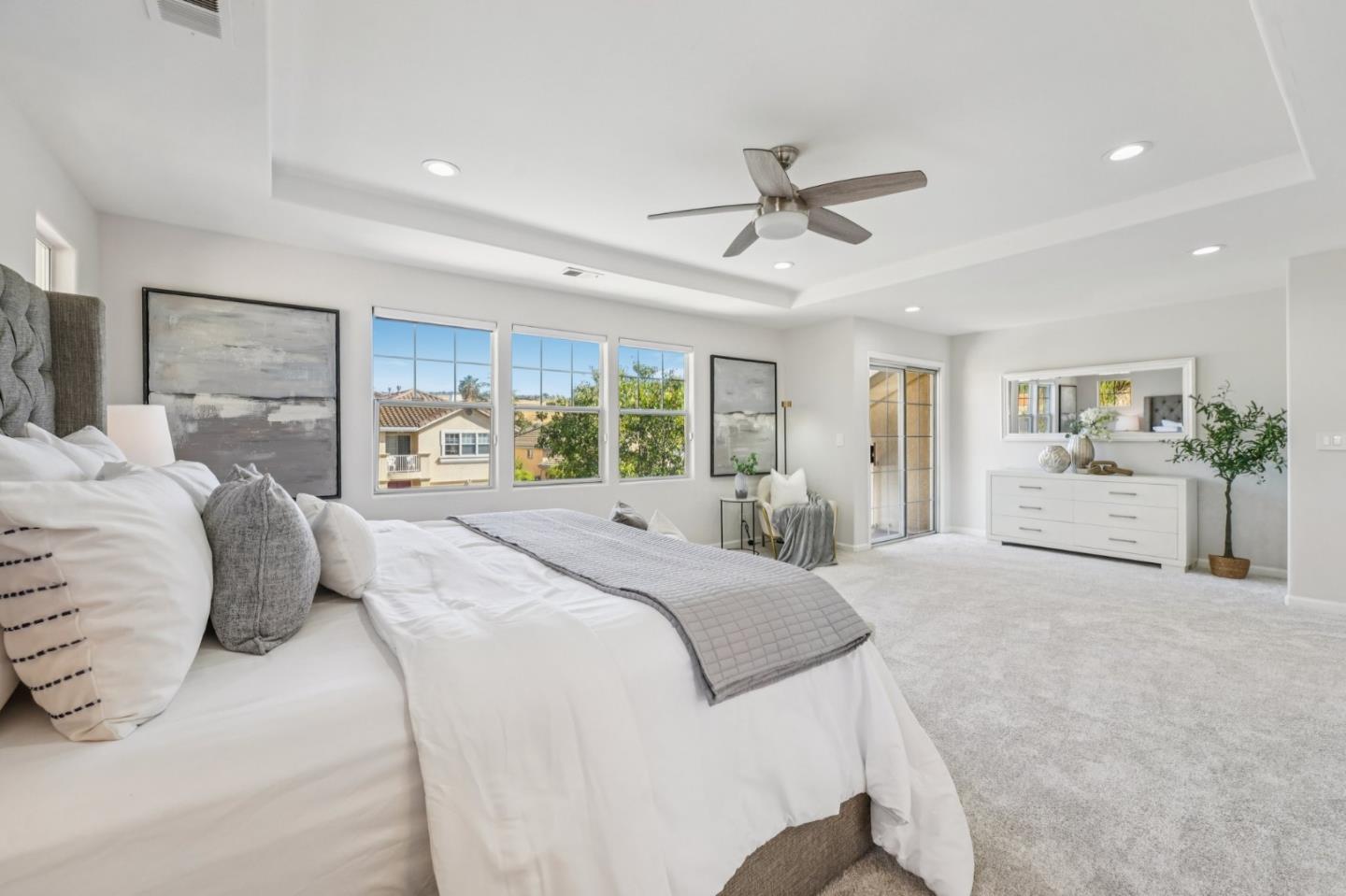 3789 Ashridge Lane
