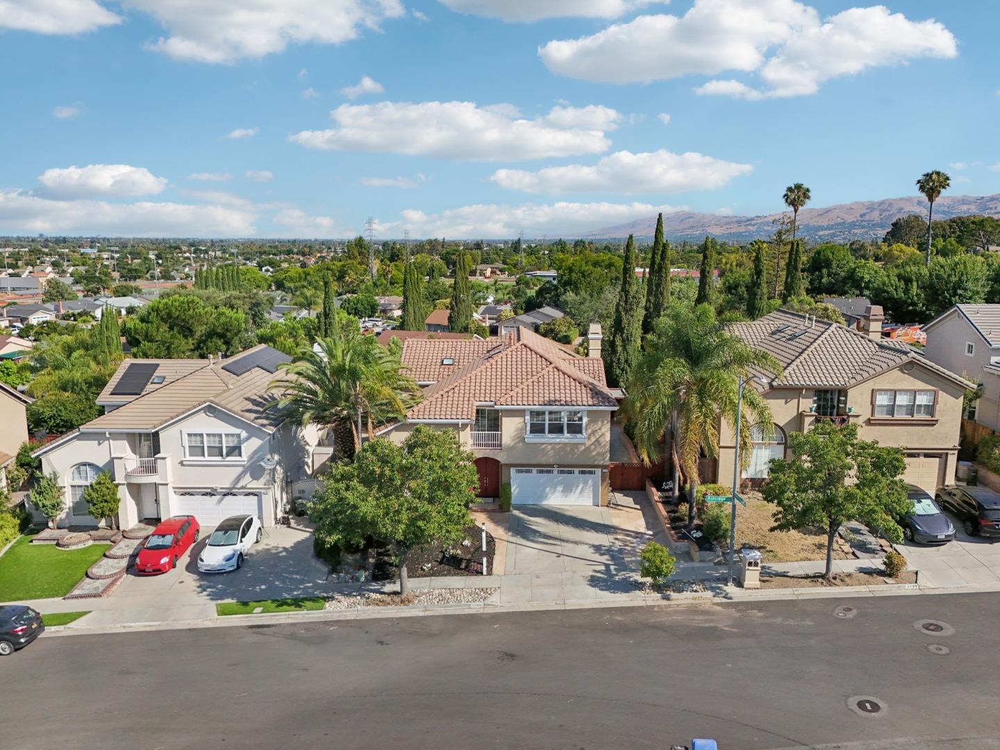 3789 Ashridge Lane