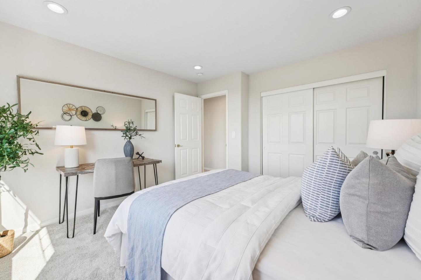 3789 Ashridge Lane