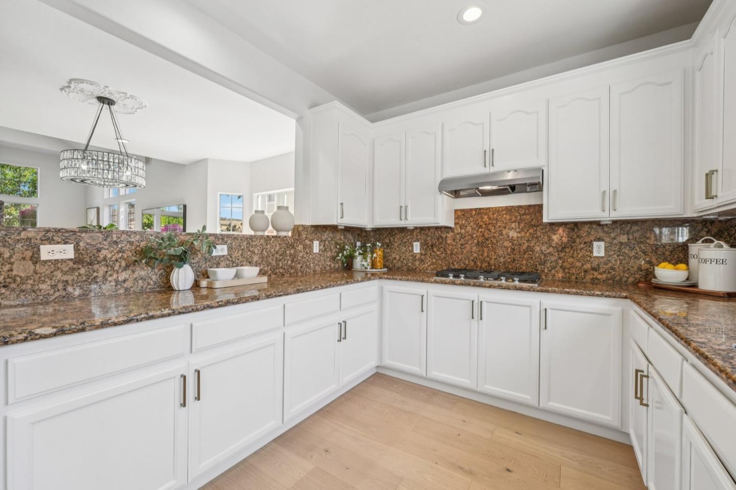 3789 Ashridge Lane