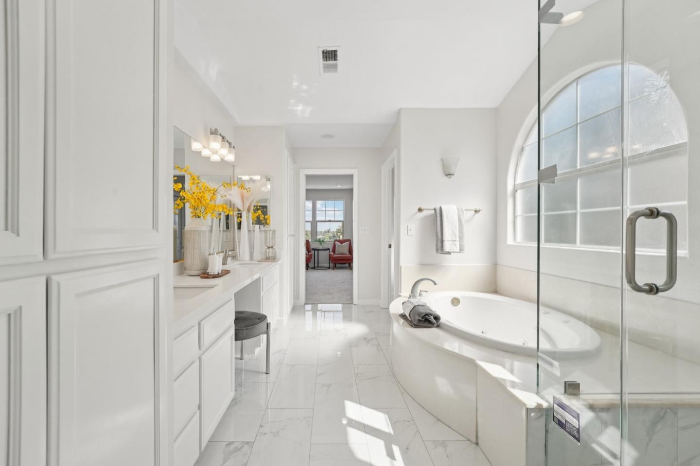 3789 Ashridge Lane