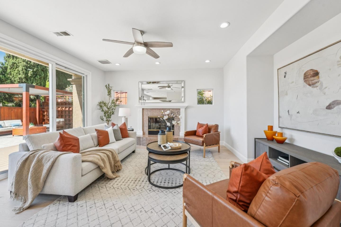 3789 Ashridge Lane