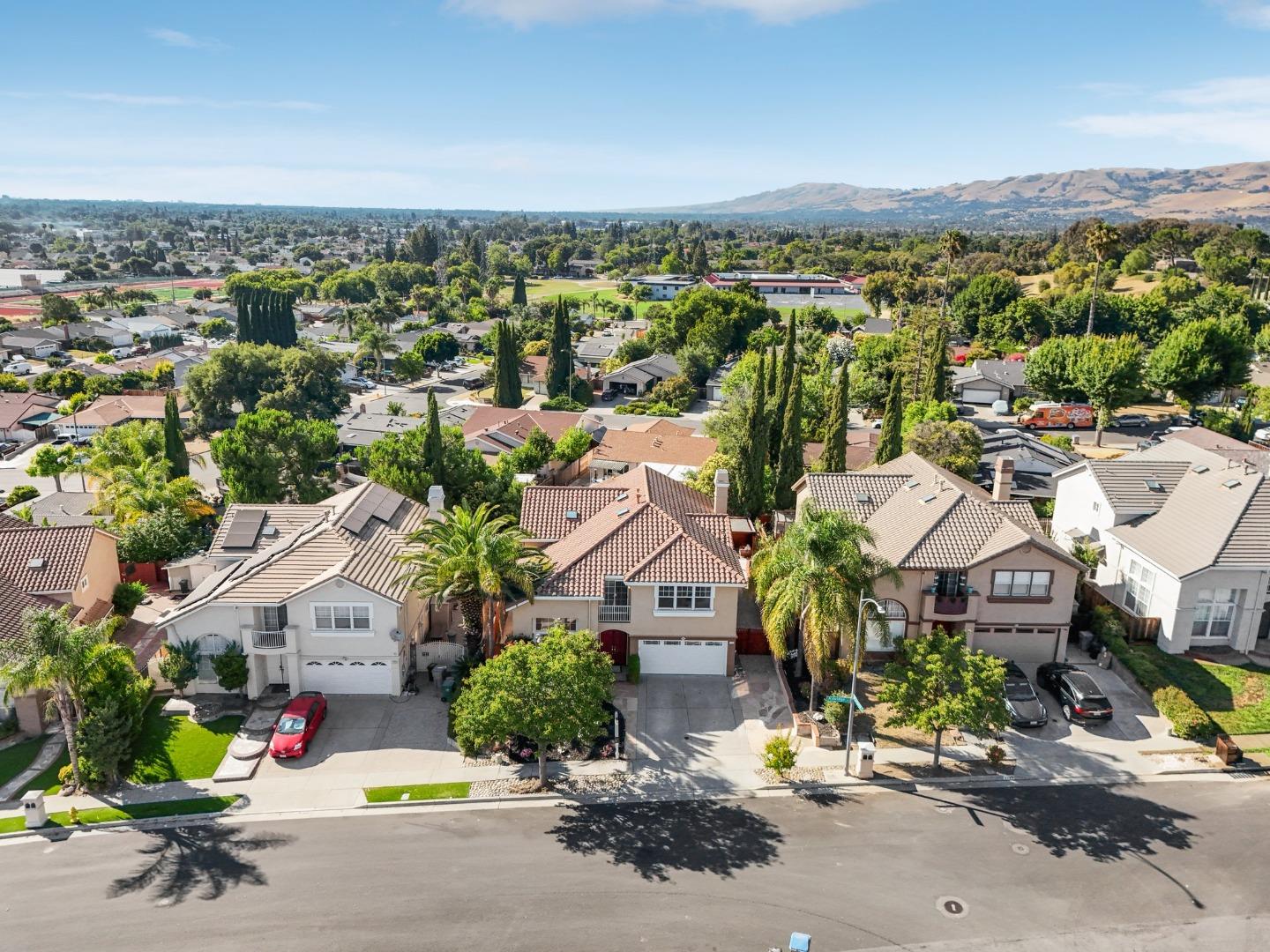 3789 Ashridge Lane