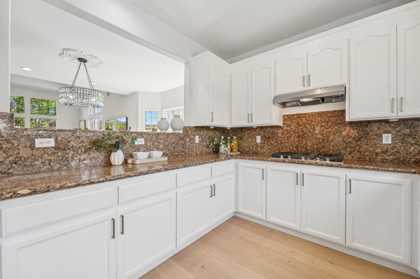 3789 Ashridge Lane