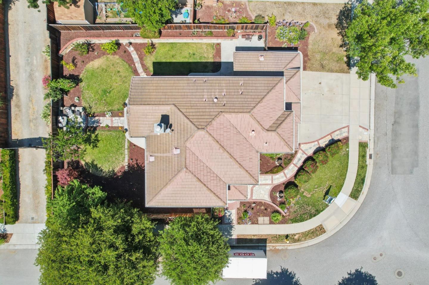 6307 Hematite Court