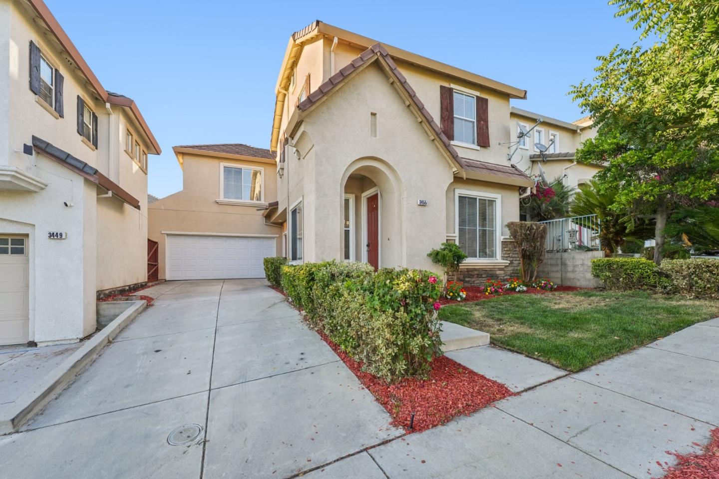 3455 Maroun Place