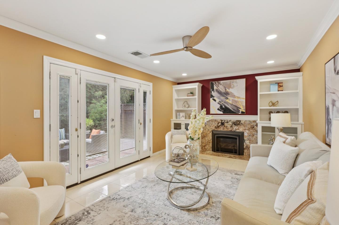 37987 Alta Drive