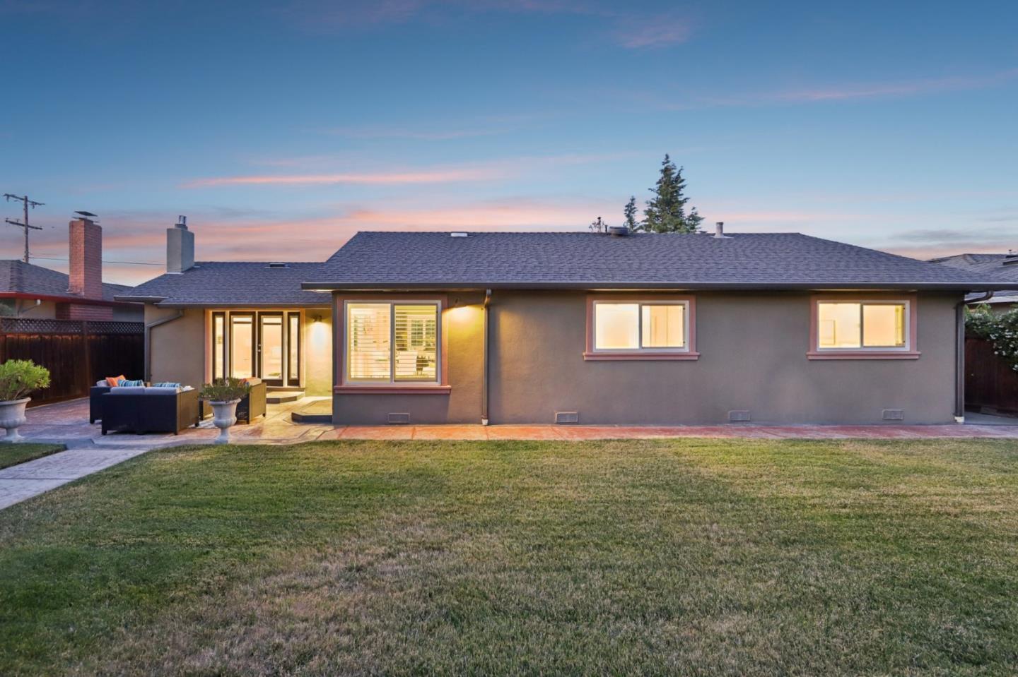 37987 Alta Drive
