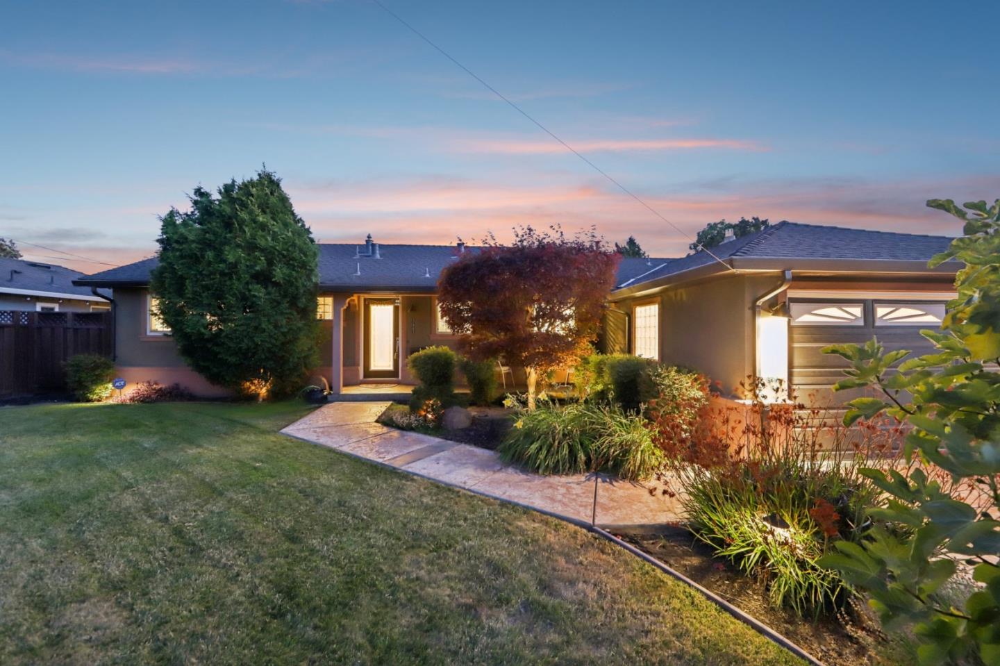 37987 Alta Drive