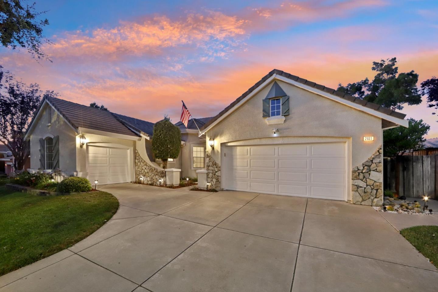 2681 Sycamore Grove Place