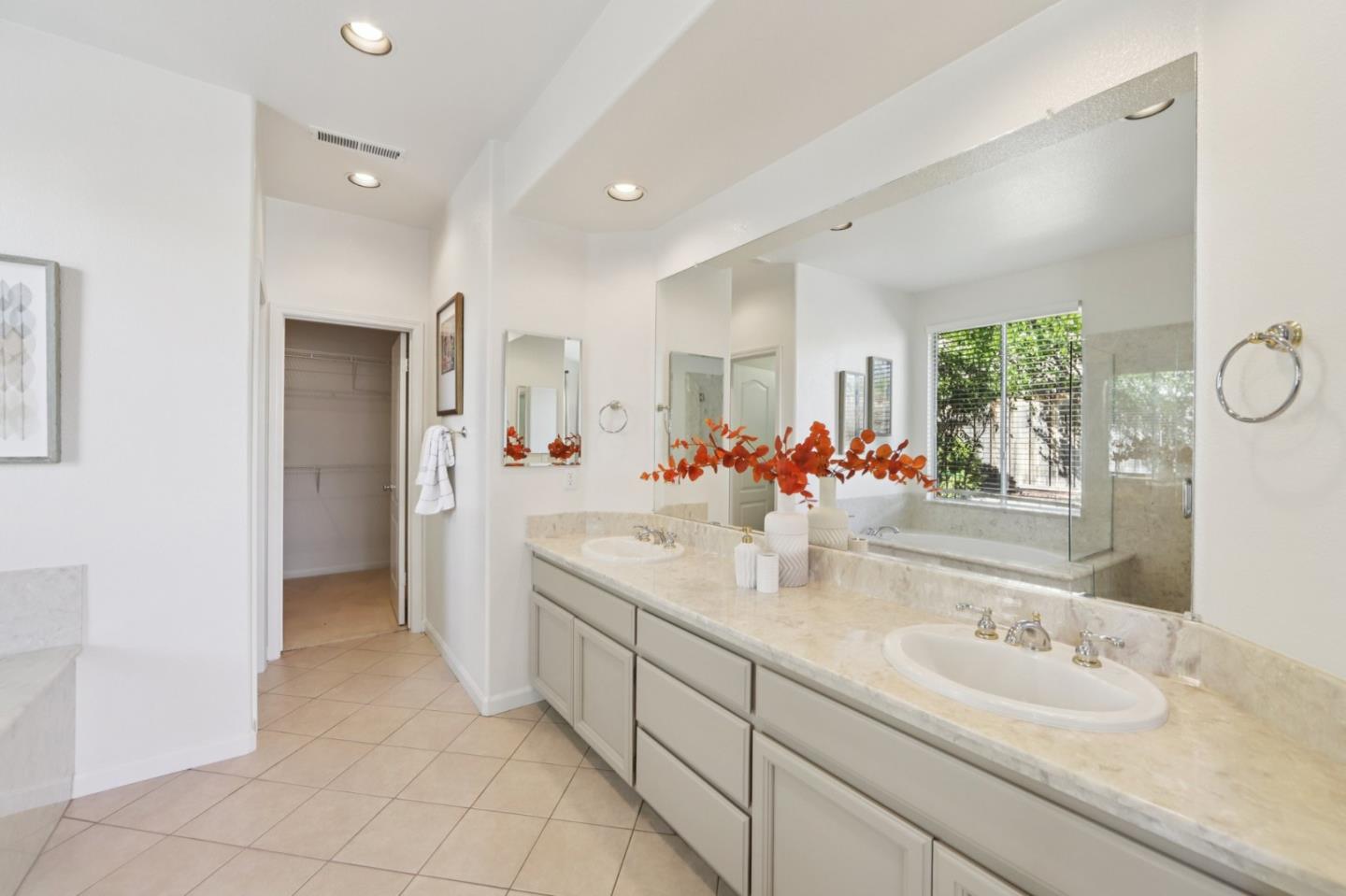 2681 Sycamore Grove Place