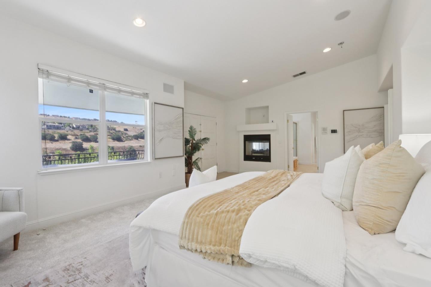 2180 Bellington Court