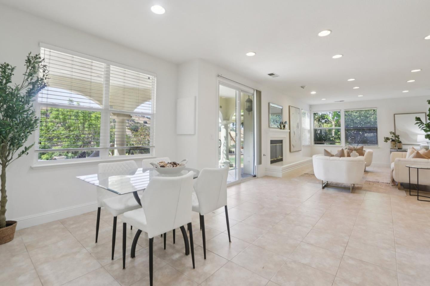 2180 Bellington Court