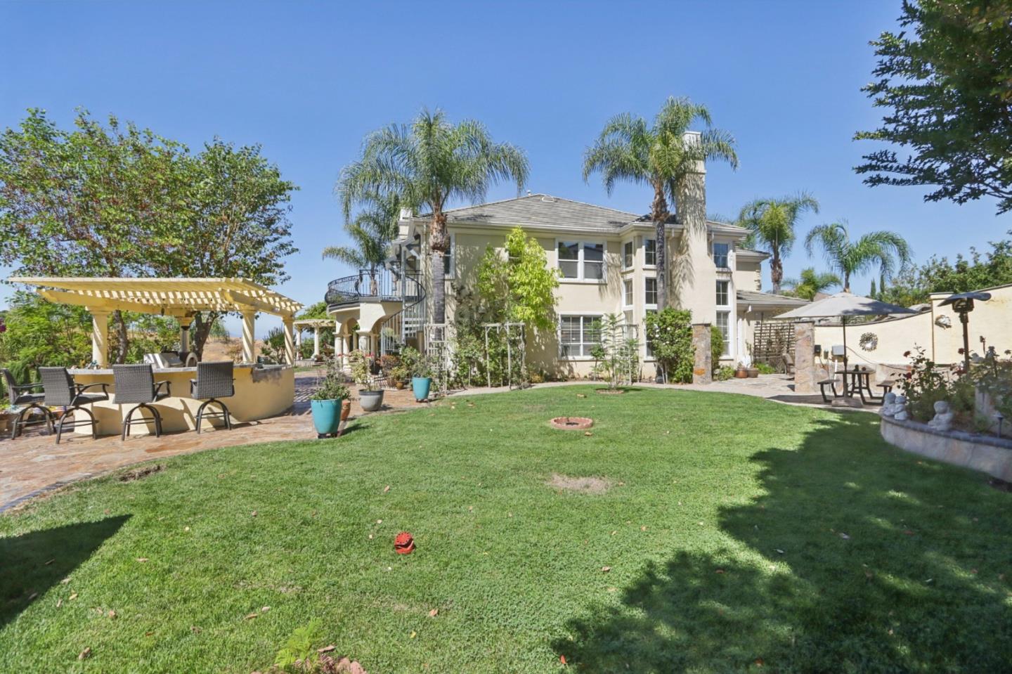2180 Bellington Court