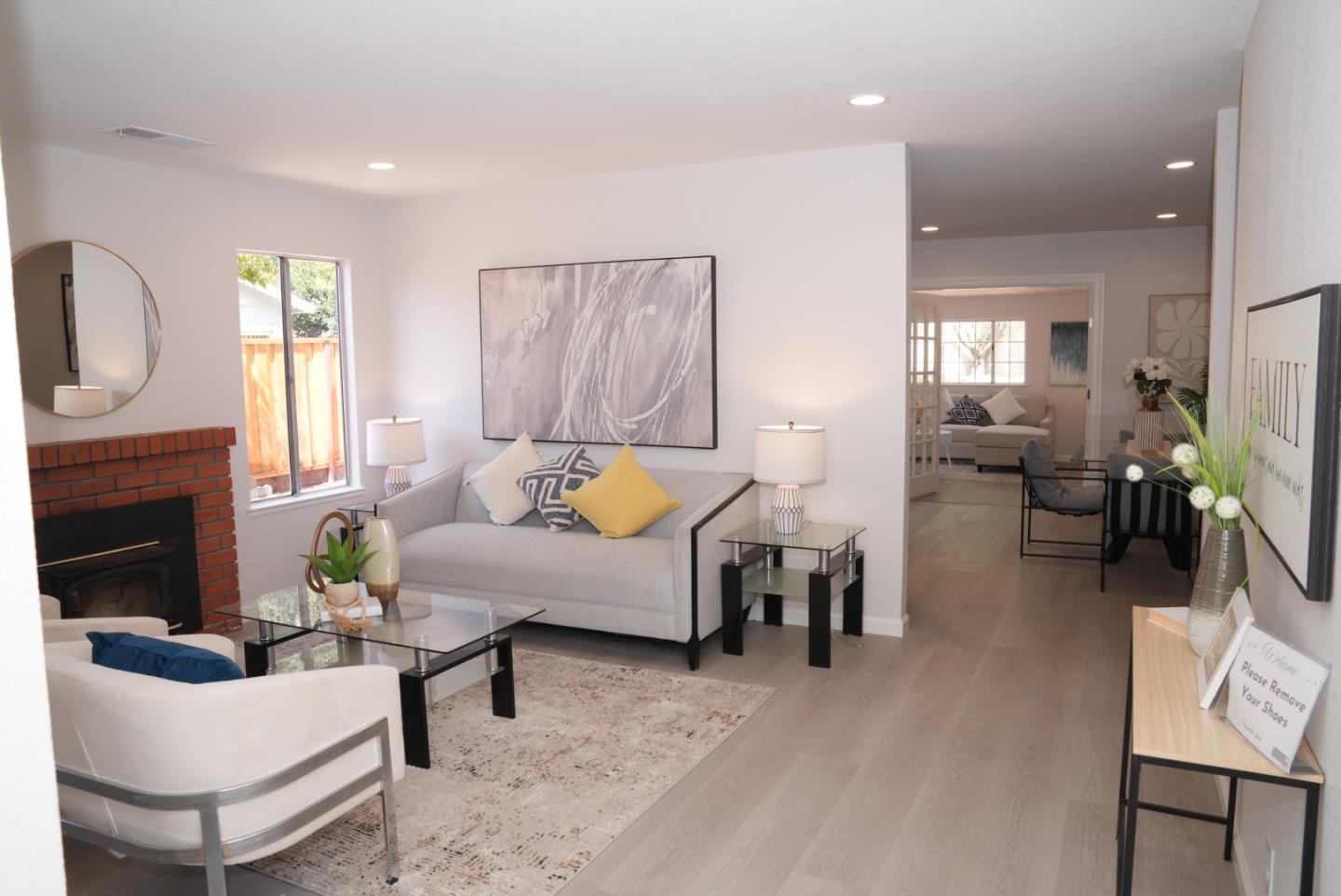 7102 Avenida Rotella