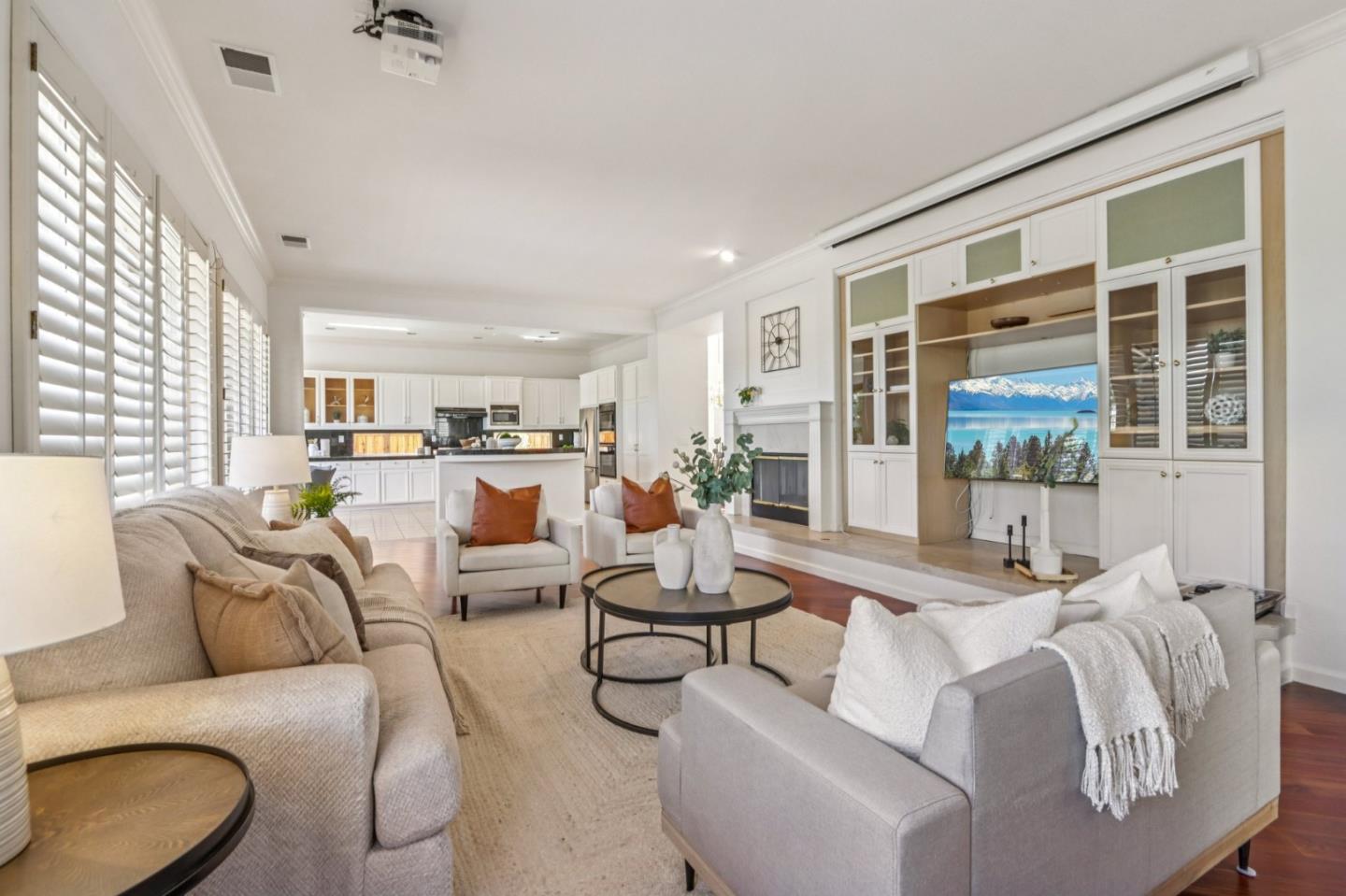 5254 Grosseto Court