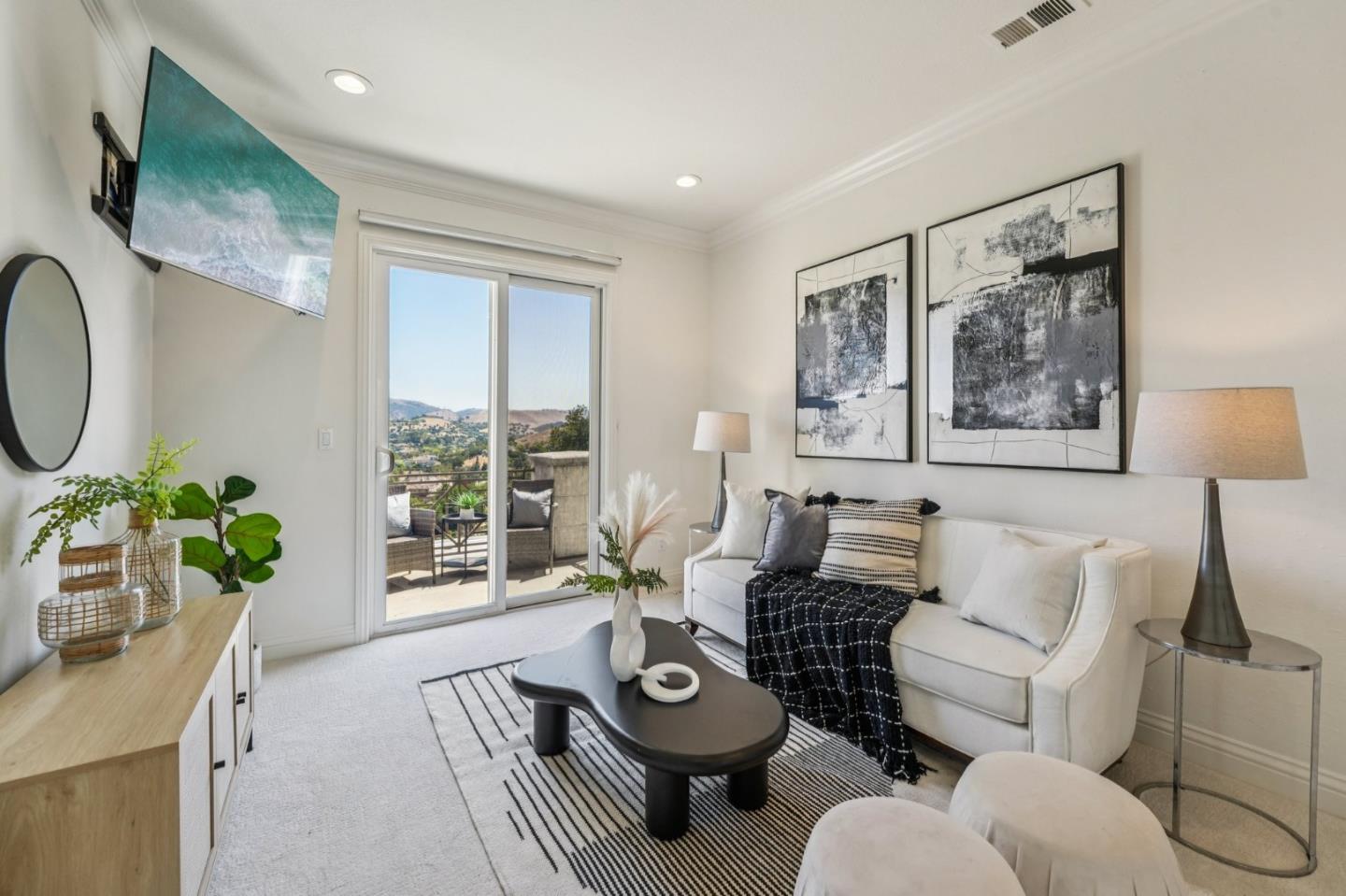 5142 Eastbourne Drive