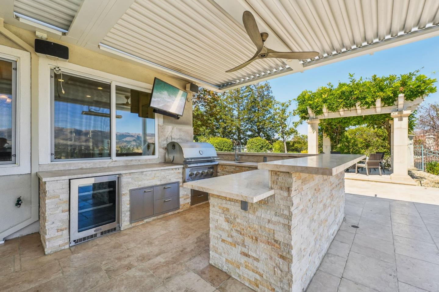 5142 Eastbourne Drive