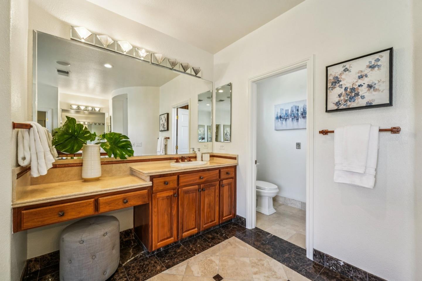 5142 Eastbourne Drive