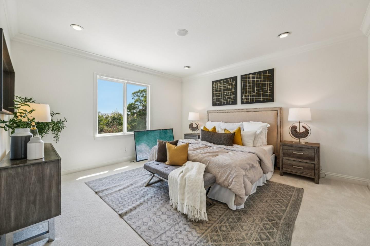 5142 Eastbourne Drive