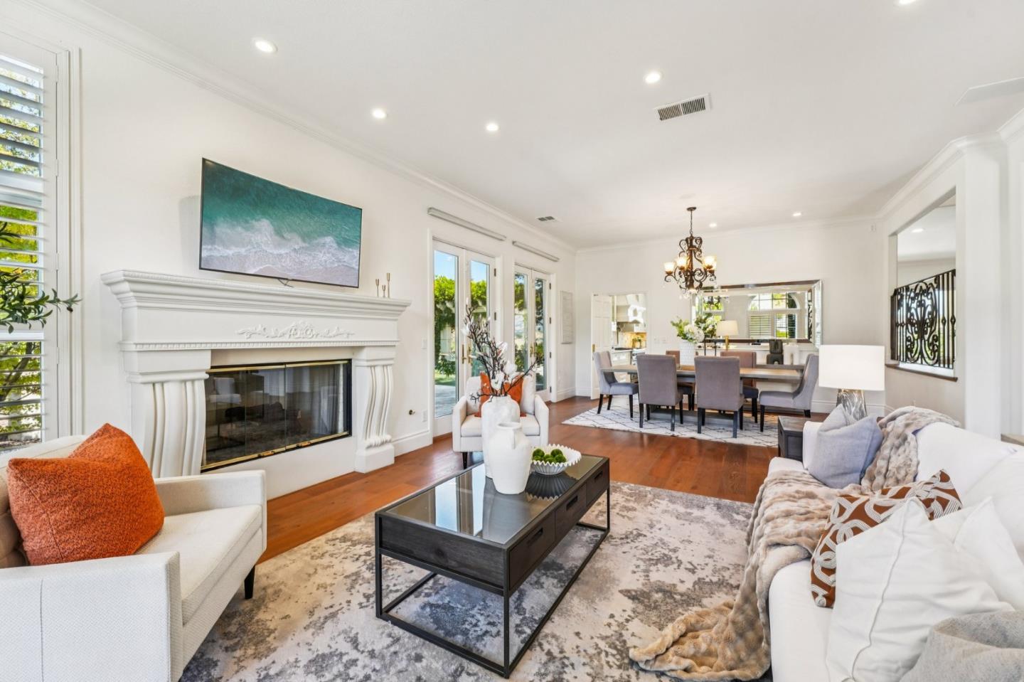 5142 Eastbourne Drive