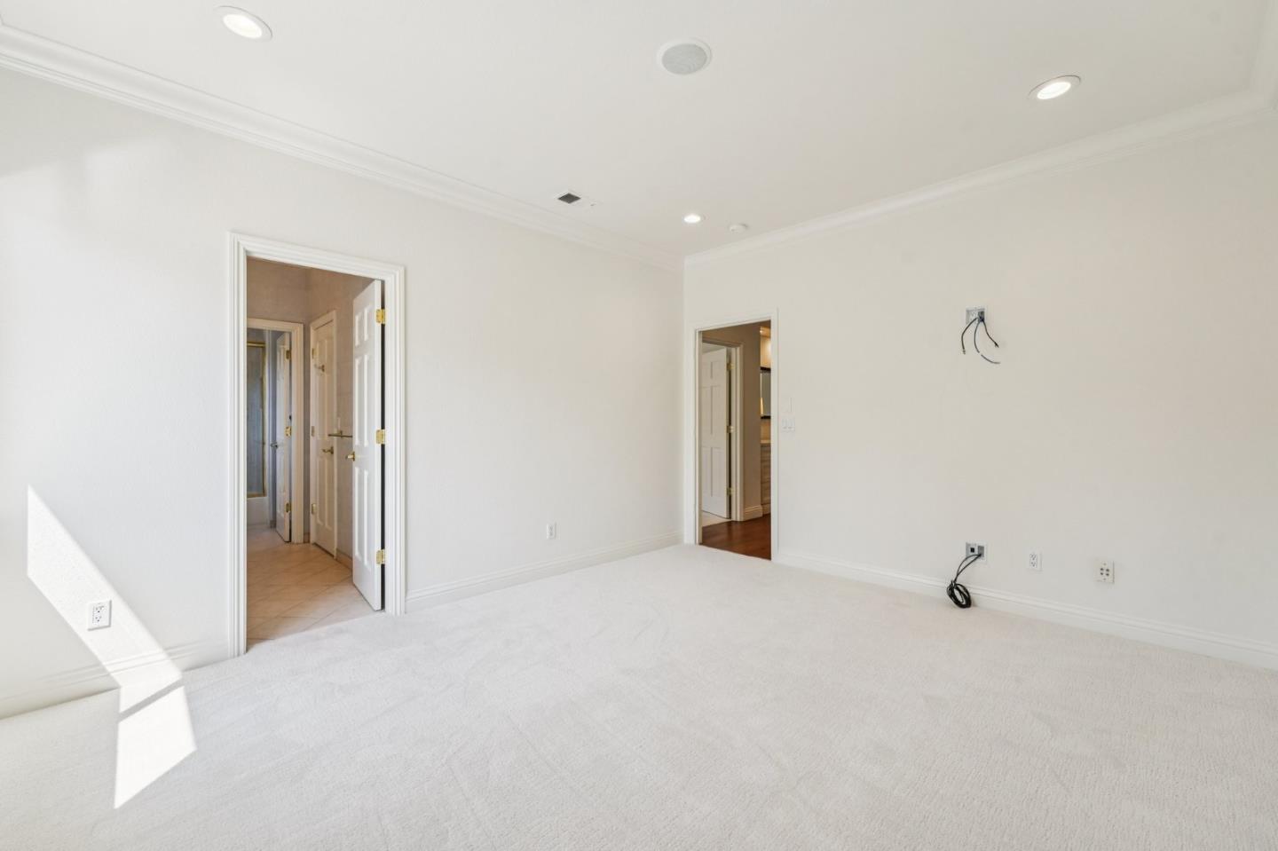 5142 Eastbourne Drive