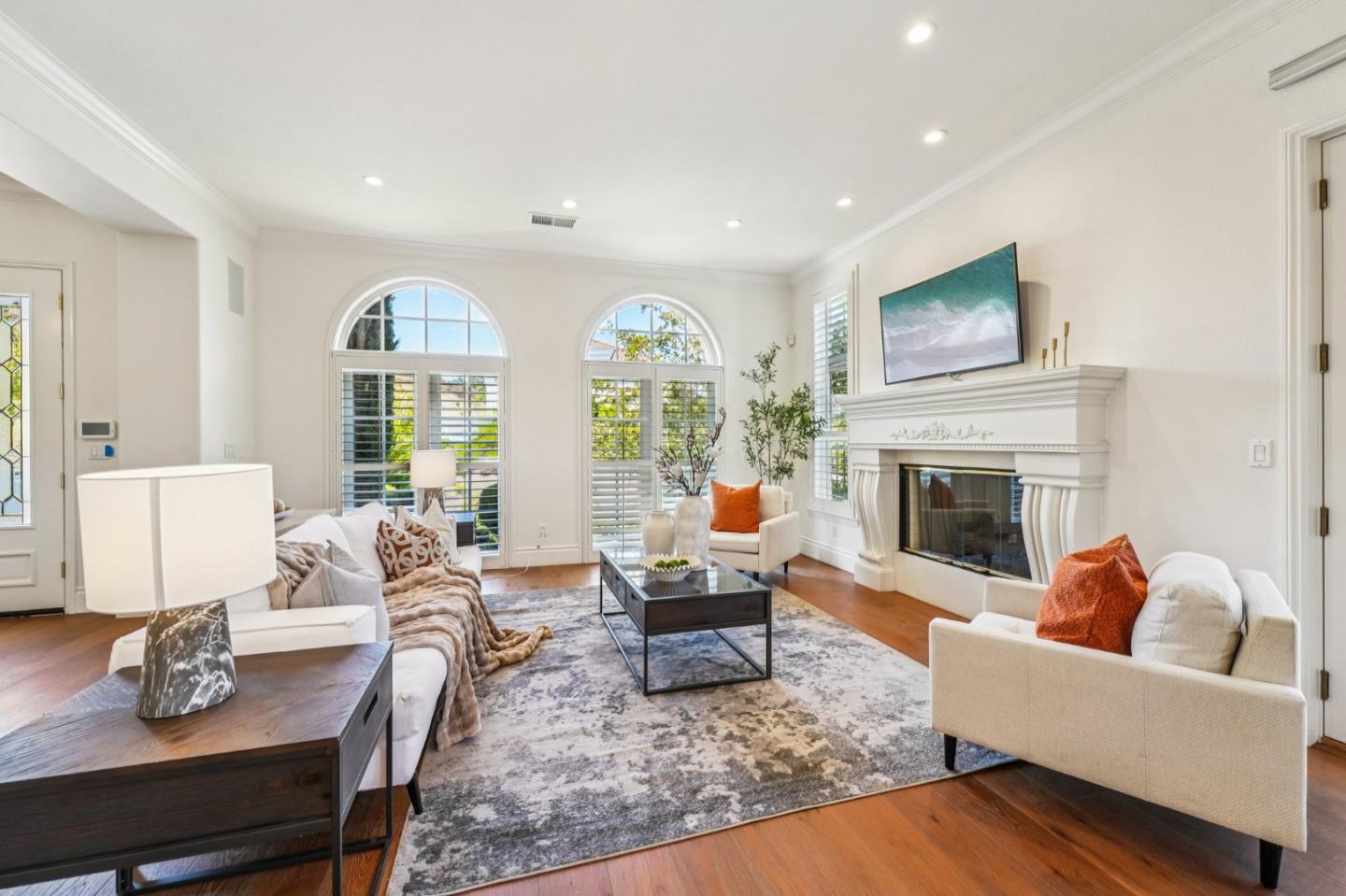 5142 Eastbourne Drive